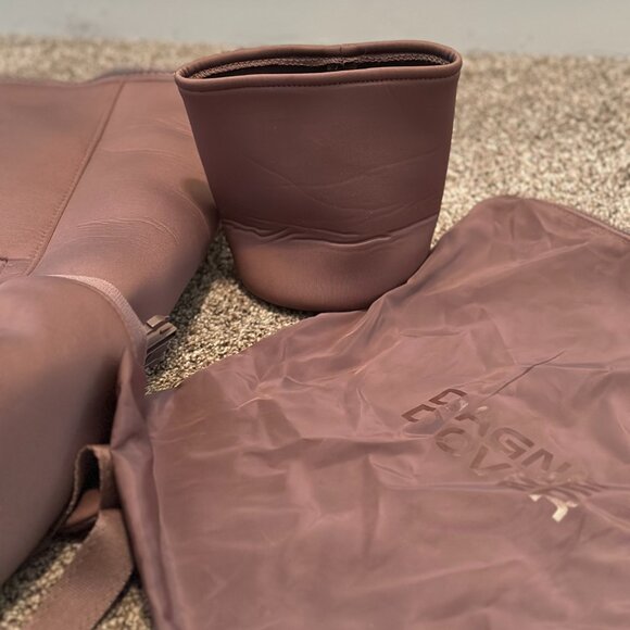 USED-Dagne Dover Indi Diaper Bag Backpack - Picture 6 of 10